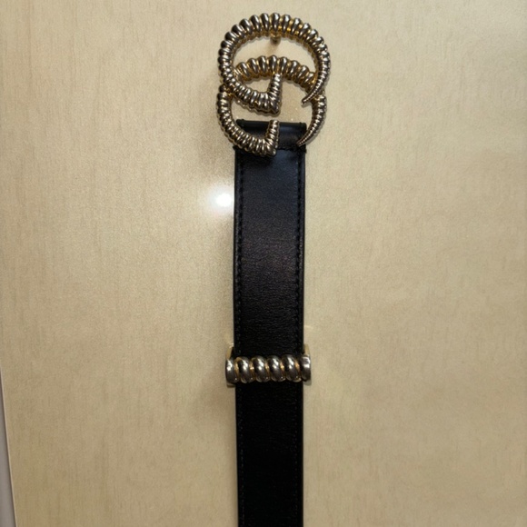 Gucci Torchon Belt size 90 but extra holes made main image 4